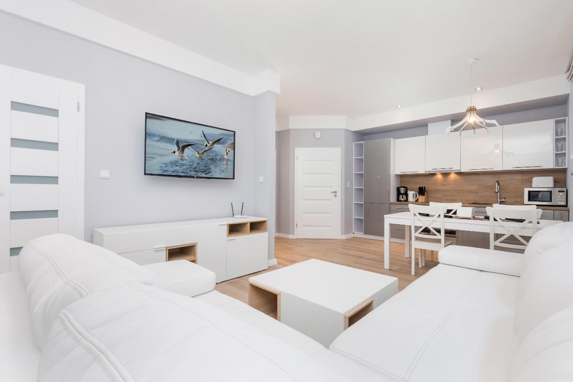 Underground Apartment In A Lux Holiday House Posejdon By Renters Prestige Kołczewo Exterior foto